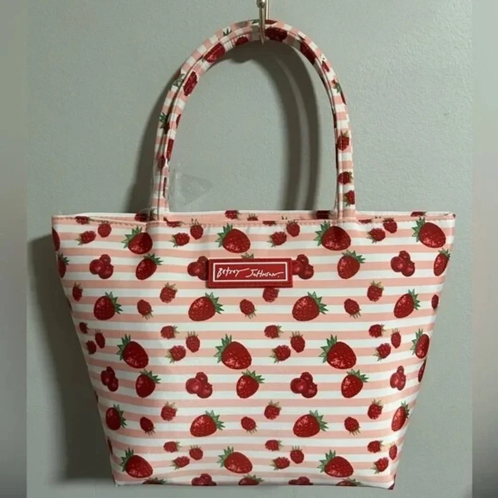 NEW Betsy Johnson Insulated Satchel Lunch strawberries berries stripe Tote Bag